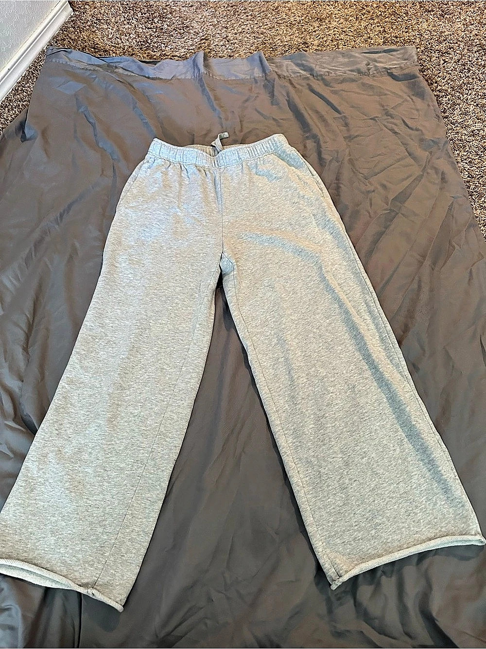 GAP Wide-Leg Sweatpants Gray Size Small